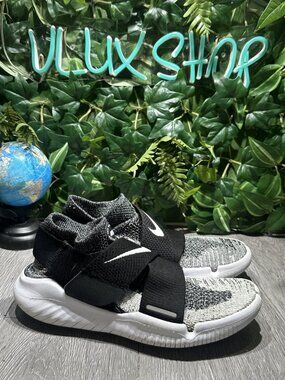 Nike Free RN Motion Flyknit Shoes Womens sz 10 Running Sneakers